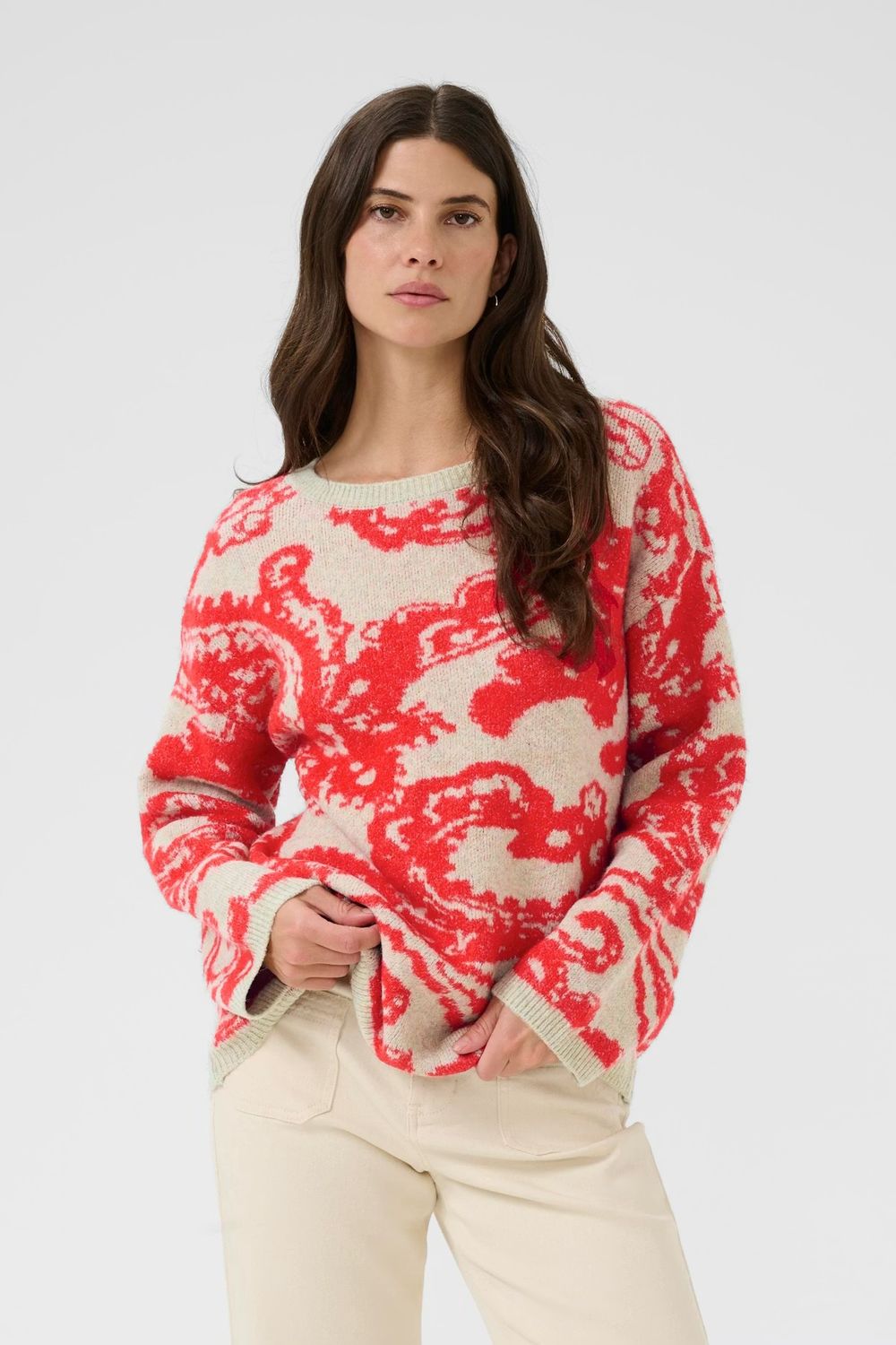 Temikka knitted jumper beige and red