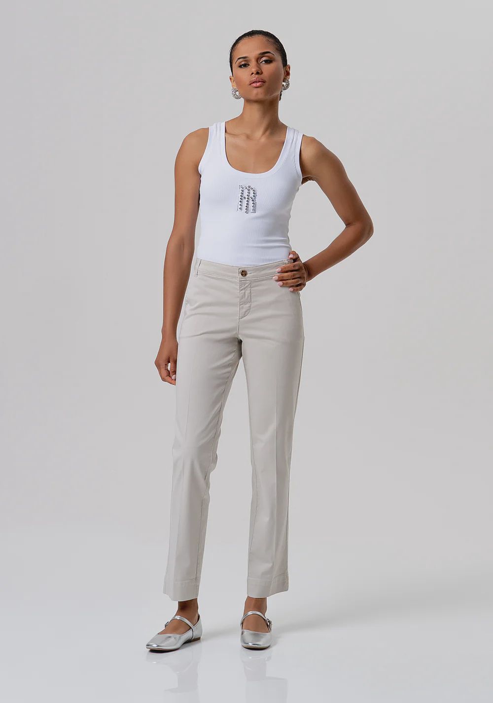 Chino trousers beige