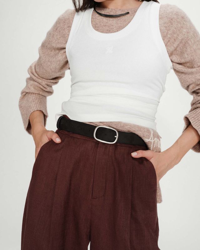 Vikander faux suede belt black