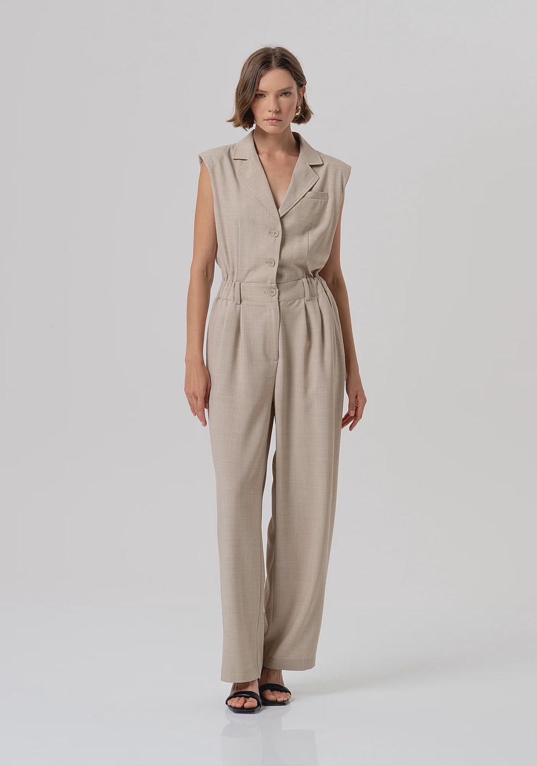Beige sleeveless jumpsuit