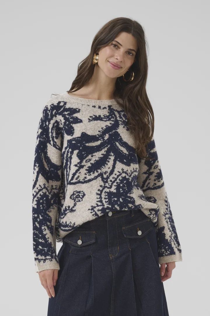 Temikka knitted jumper navy beige