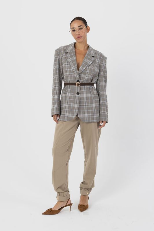 Cuffed trousers beige