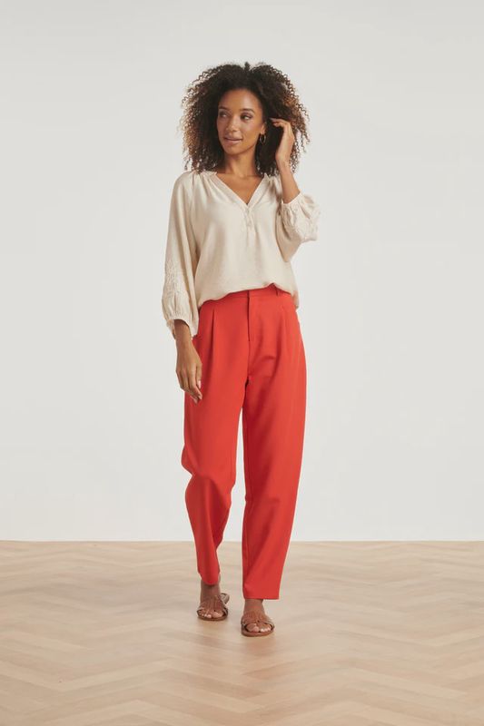 Blouse with embroidered sleeve in cream