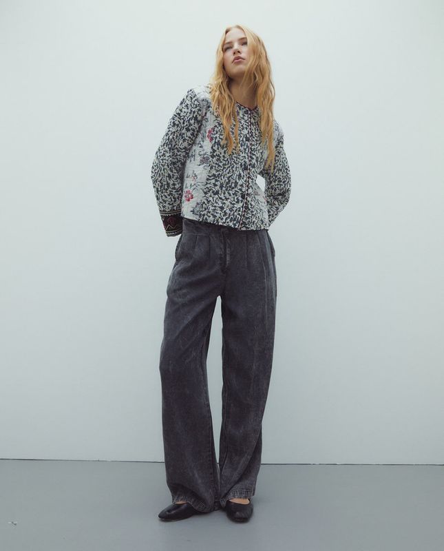 Quilted pattern jacket in soft white