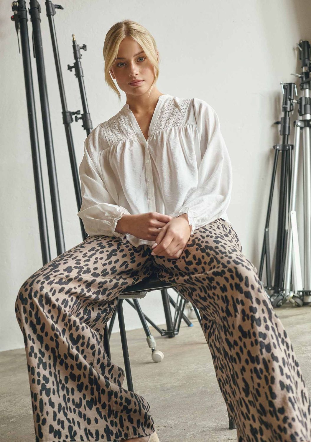 Ane smock trousers beige and black