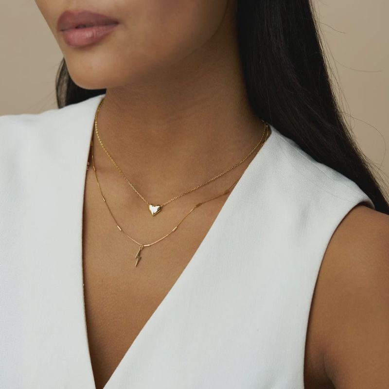 Molten heart necklace gold