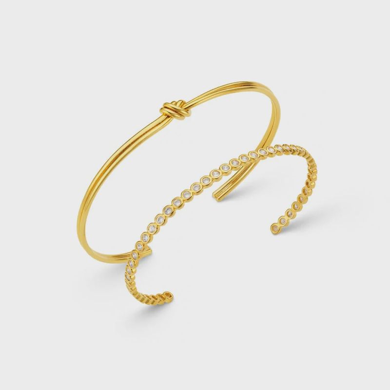 Linear knot &amp; crystal stacking bracelet set gold