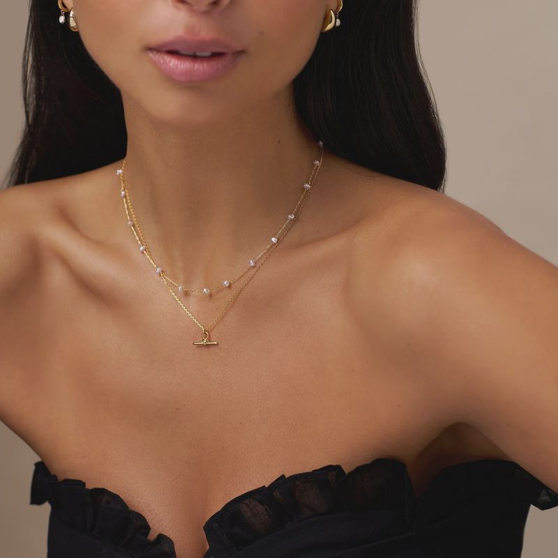 Pearl stationed chain necklace gold