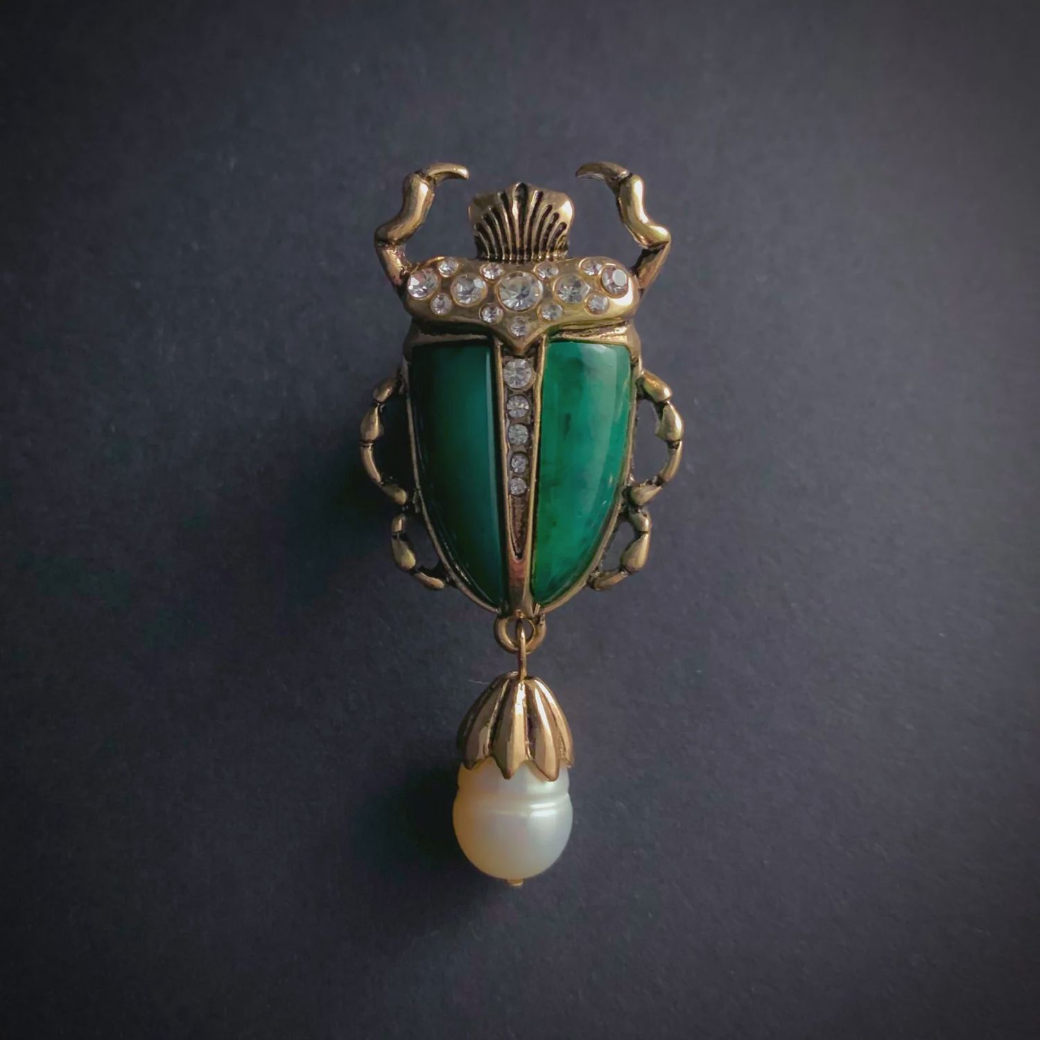 Scarab &amp; Baroque Freshwater Pearl Jade Green Brooch Pin