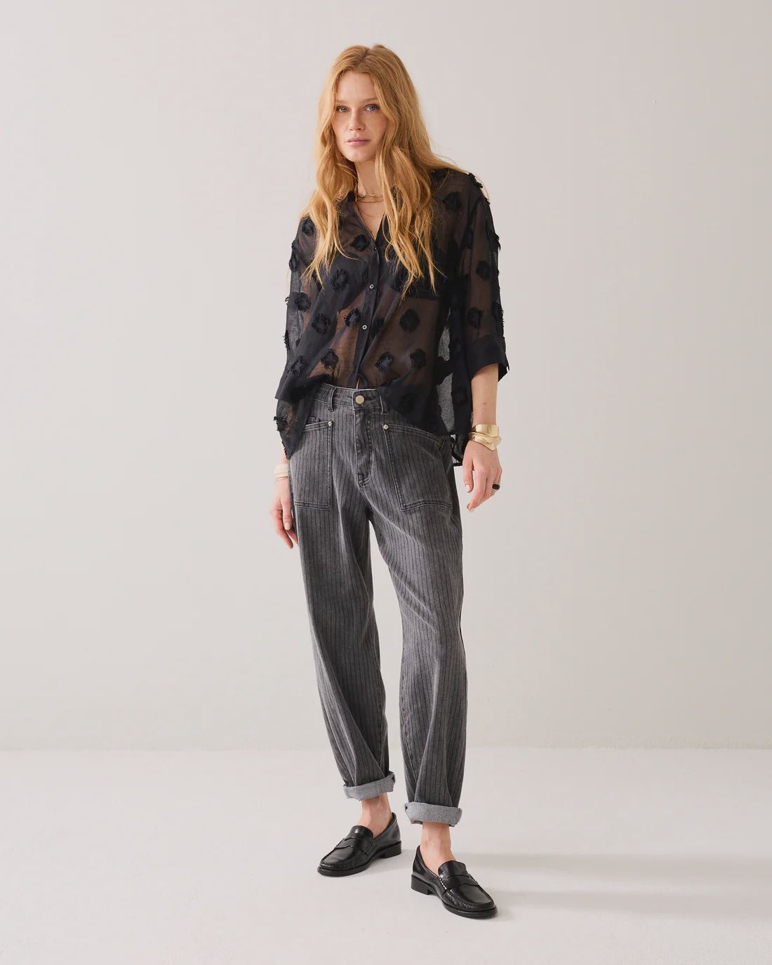 A-Line blouse with 3D dots black