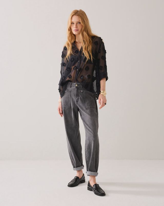 A-Line blouse with 3D dots black