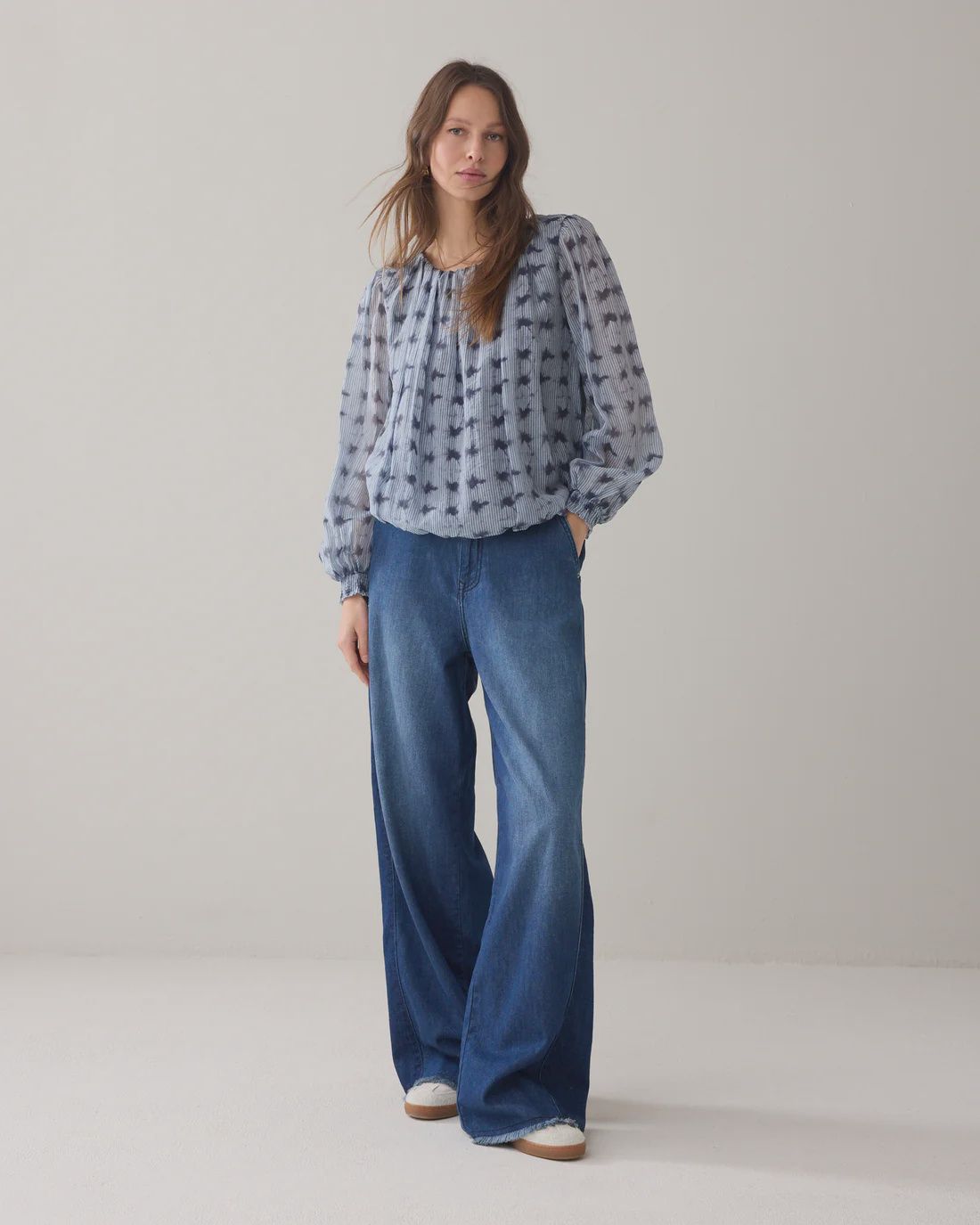 Tie dye stripe top blue