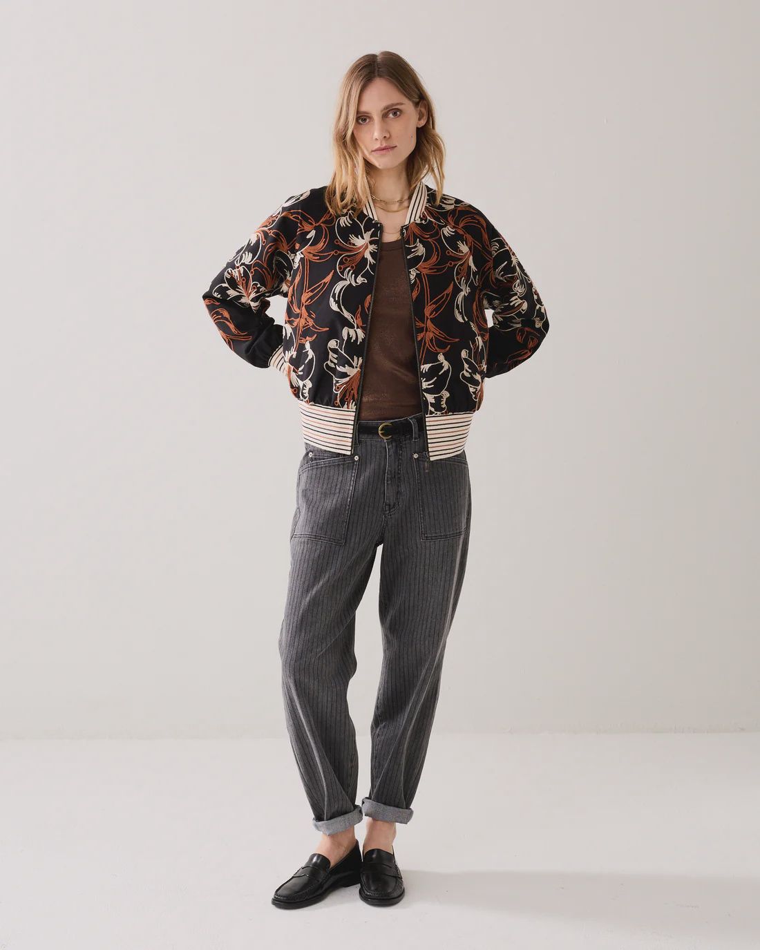 Embroidered bomber jacket black and tan