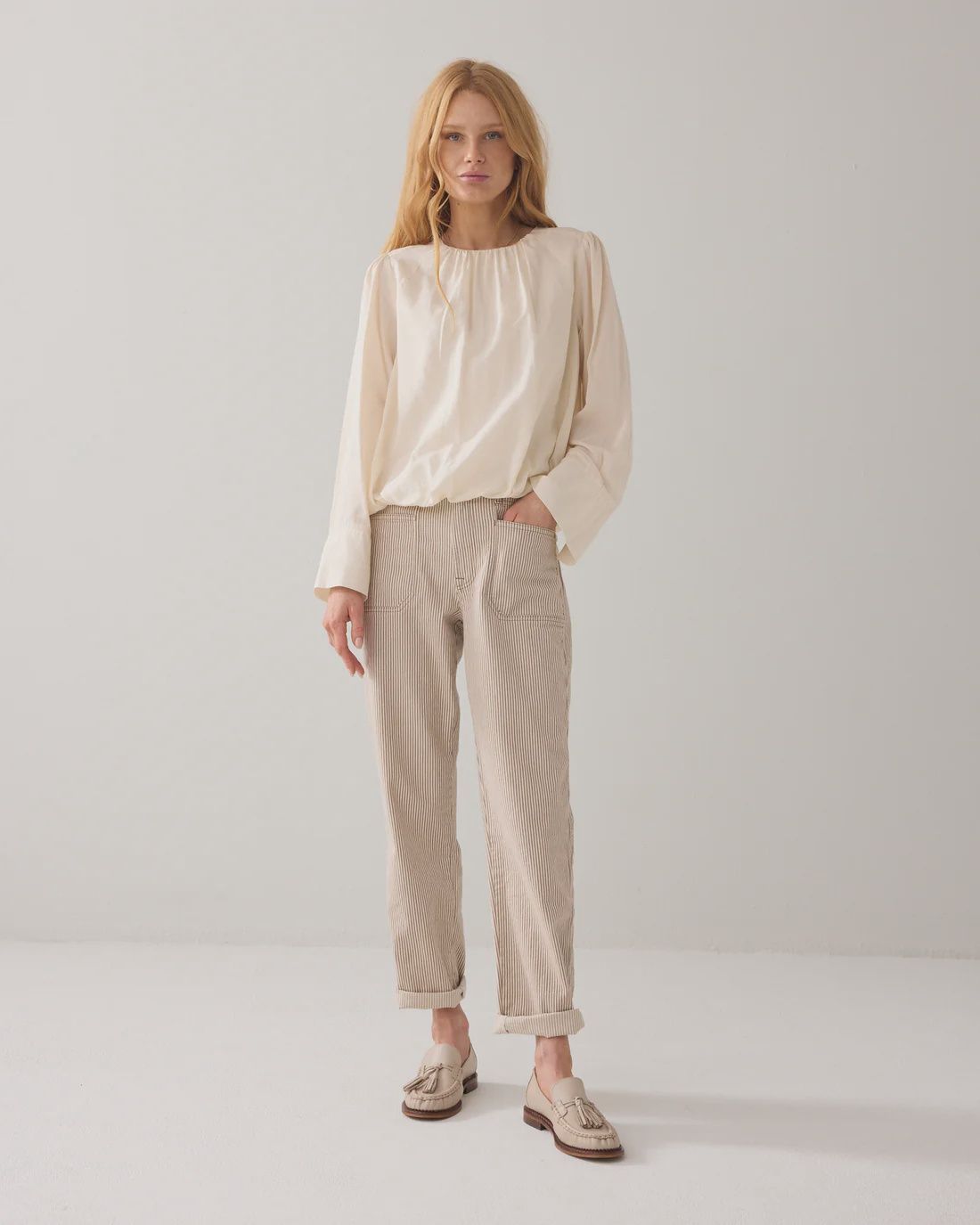 Pleated blouse cream