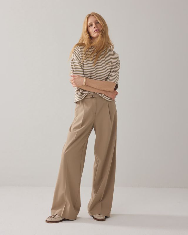 Pleated wide leg trousers camel brown