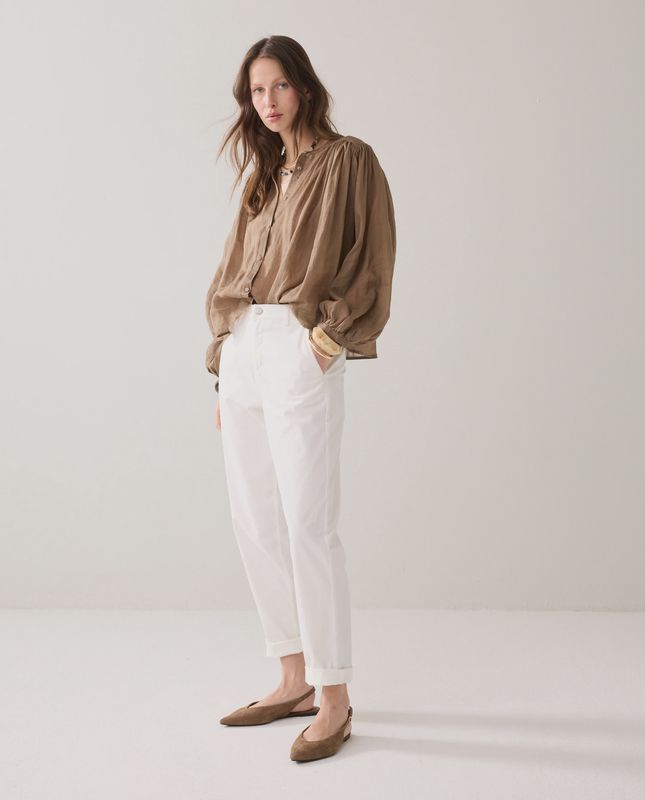 Tapered fit chinos soft white