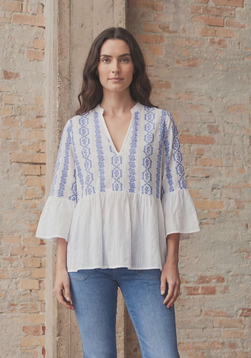 Mina embroidered blouse white