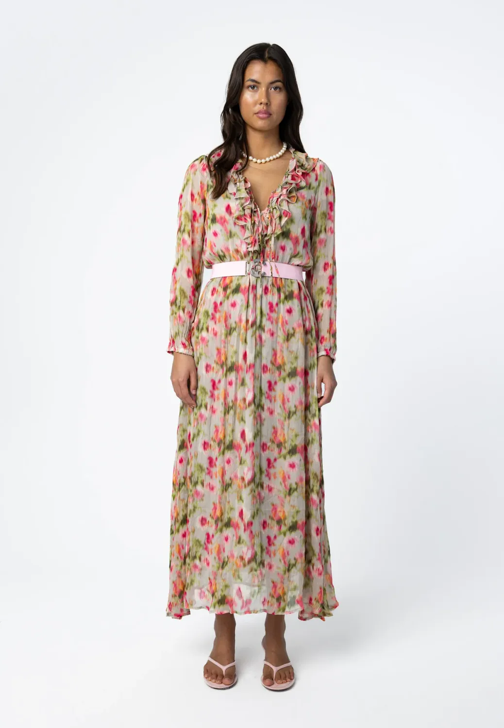 Maxi dress with ruffles in floral fade print pink