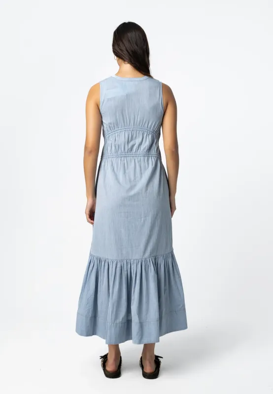 Sleeveless maxi dress pale blue