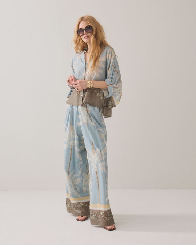 Palmtree print over-sized blouse pale blue