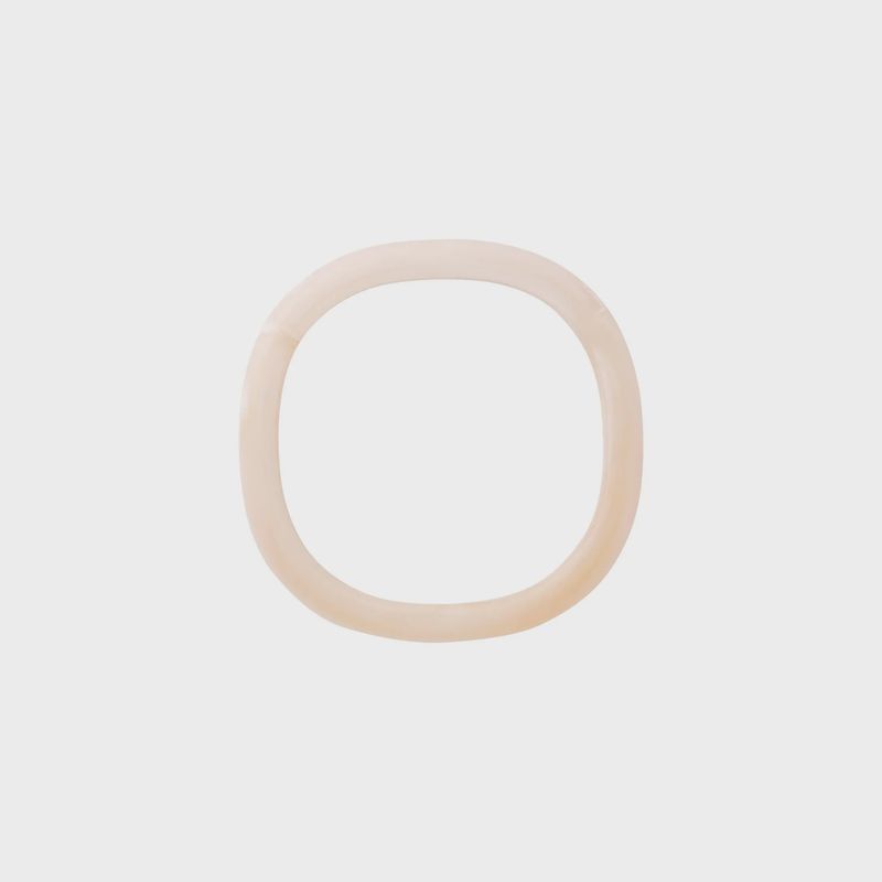 Soft edge bangle latte cream marble