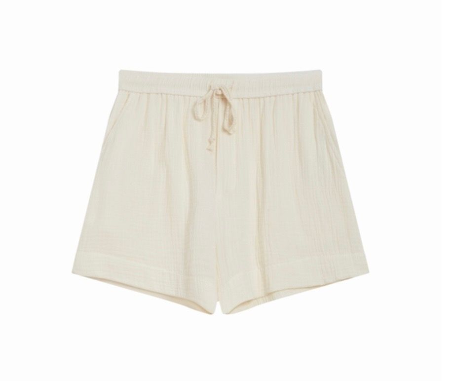 Wasabi shorts butter cream