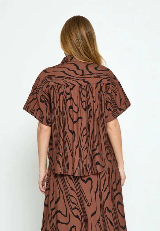 Over-sized printed shirt brown