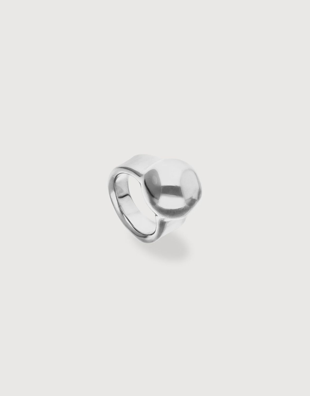 Silver ring with sphere shape