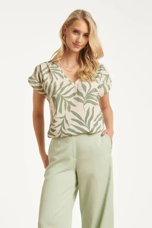 Printed v-neck top green and cream