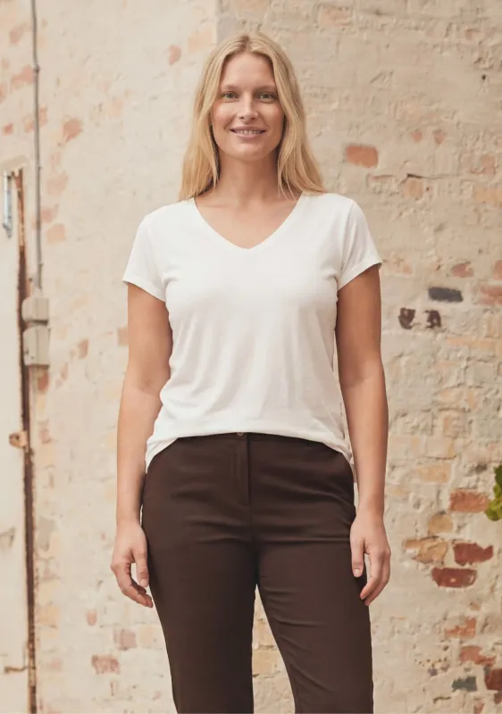 Nugga v-neck t-shirt soft white