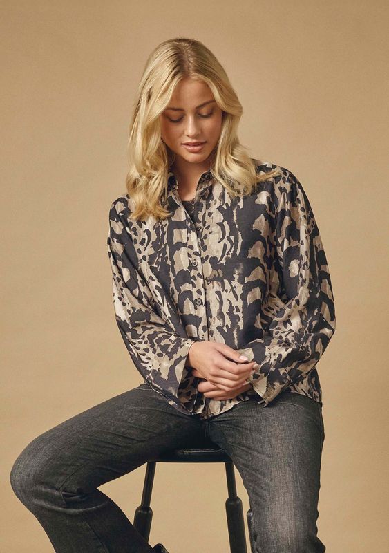 Nini shirt black and beige print