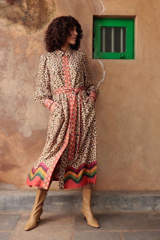 Kendal leopard print dress camel brown