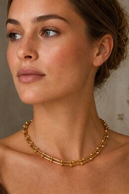 DK Course gold chain necklace