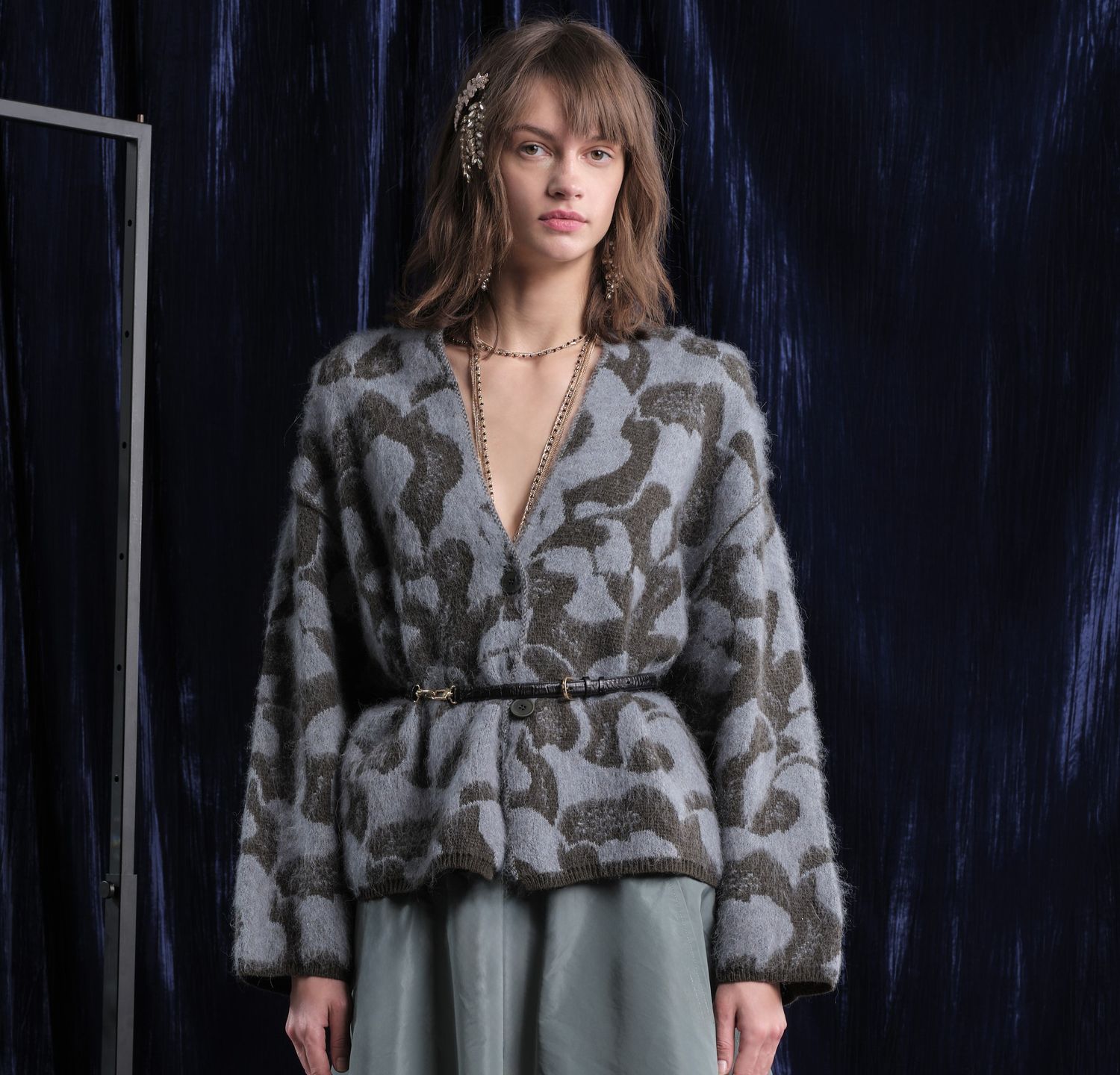 Floral design jacquard cardigan moss green