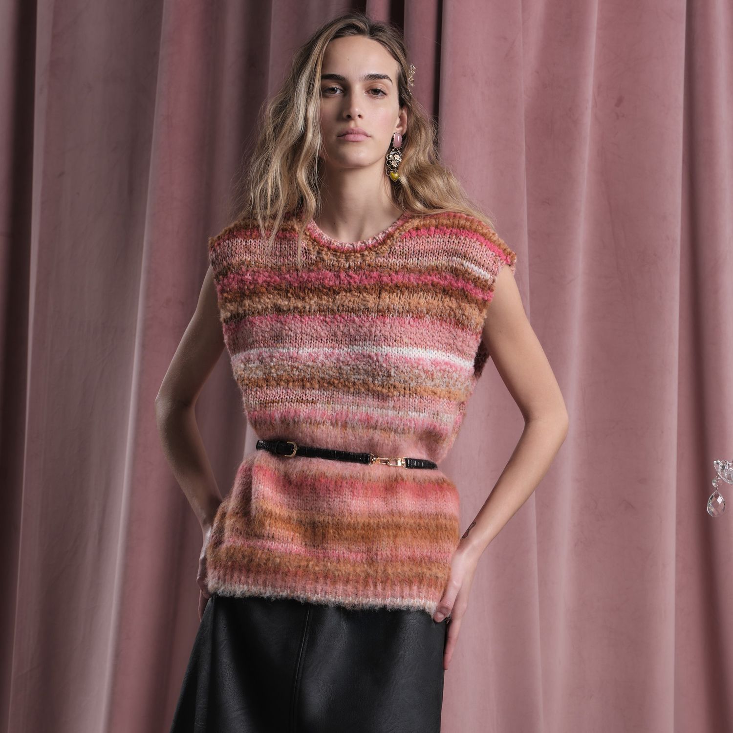 Knitted tank top salmon pink beige mix