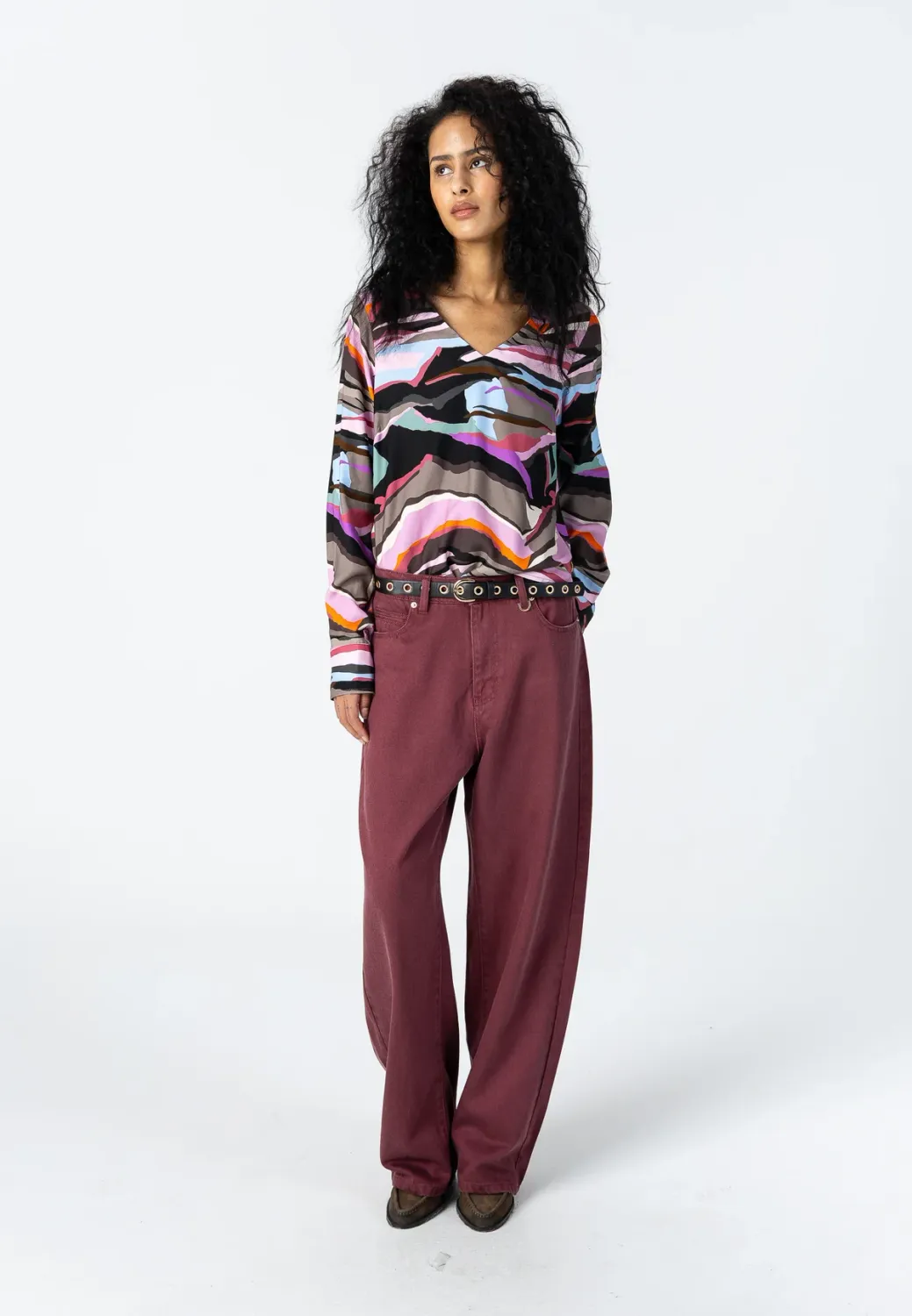 Loose fit jeans bordeaux red