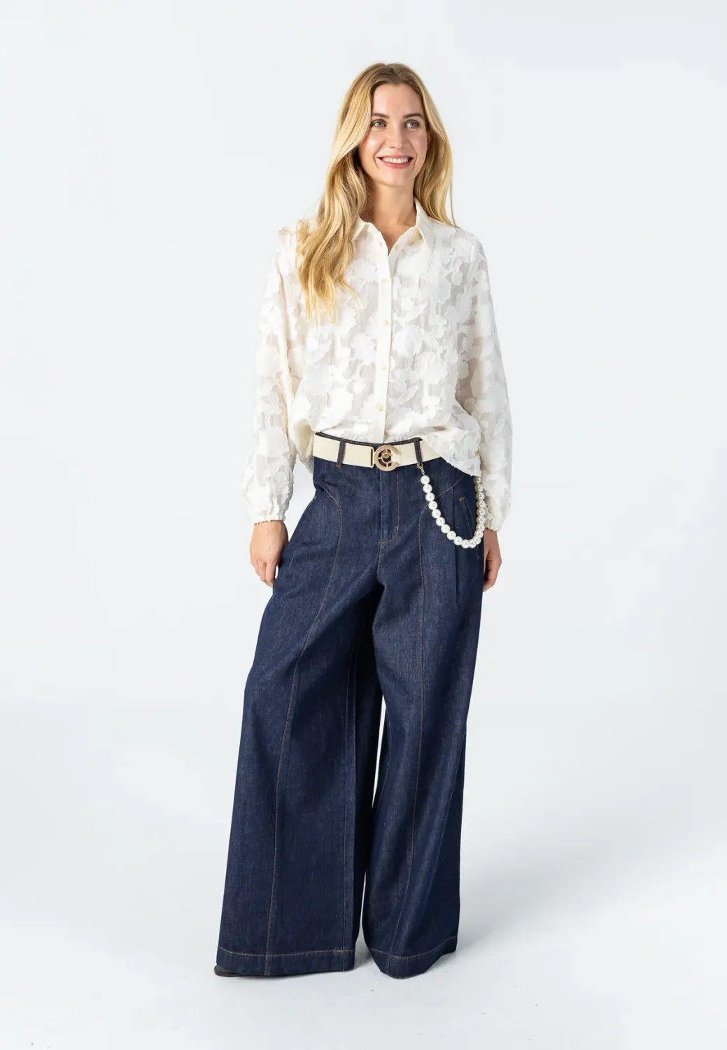 Flower pattern shirt cream