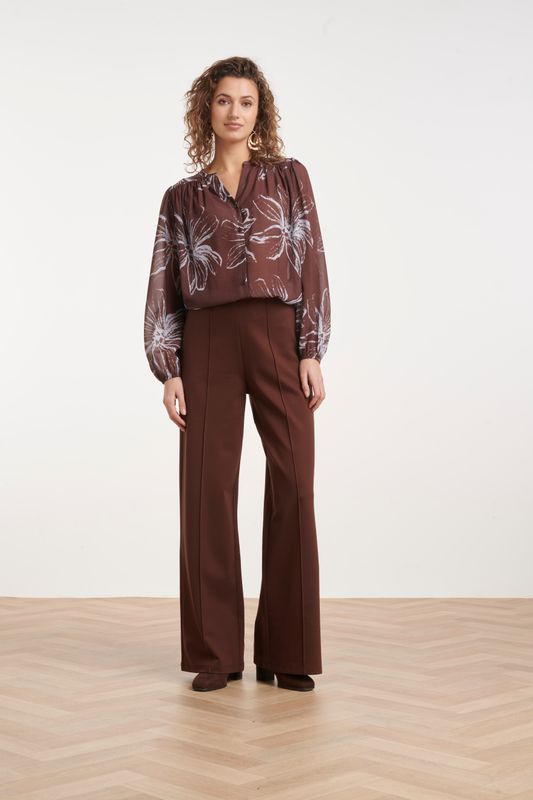 Blouse with floral pattern brown