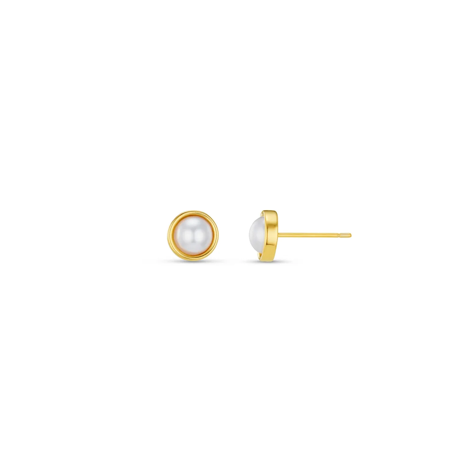 Pearl stud earrings