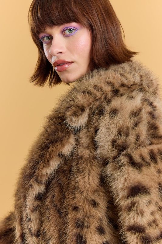 Animal print faux fur cropped jacket