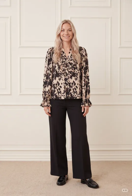 Melba pleat print blouse brown and black