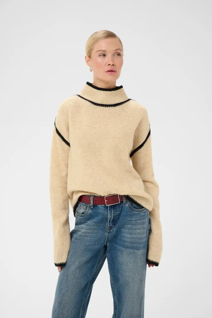 Jia katrina turtleneck beige