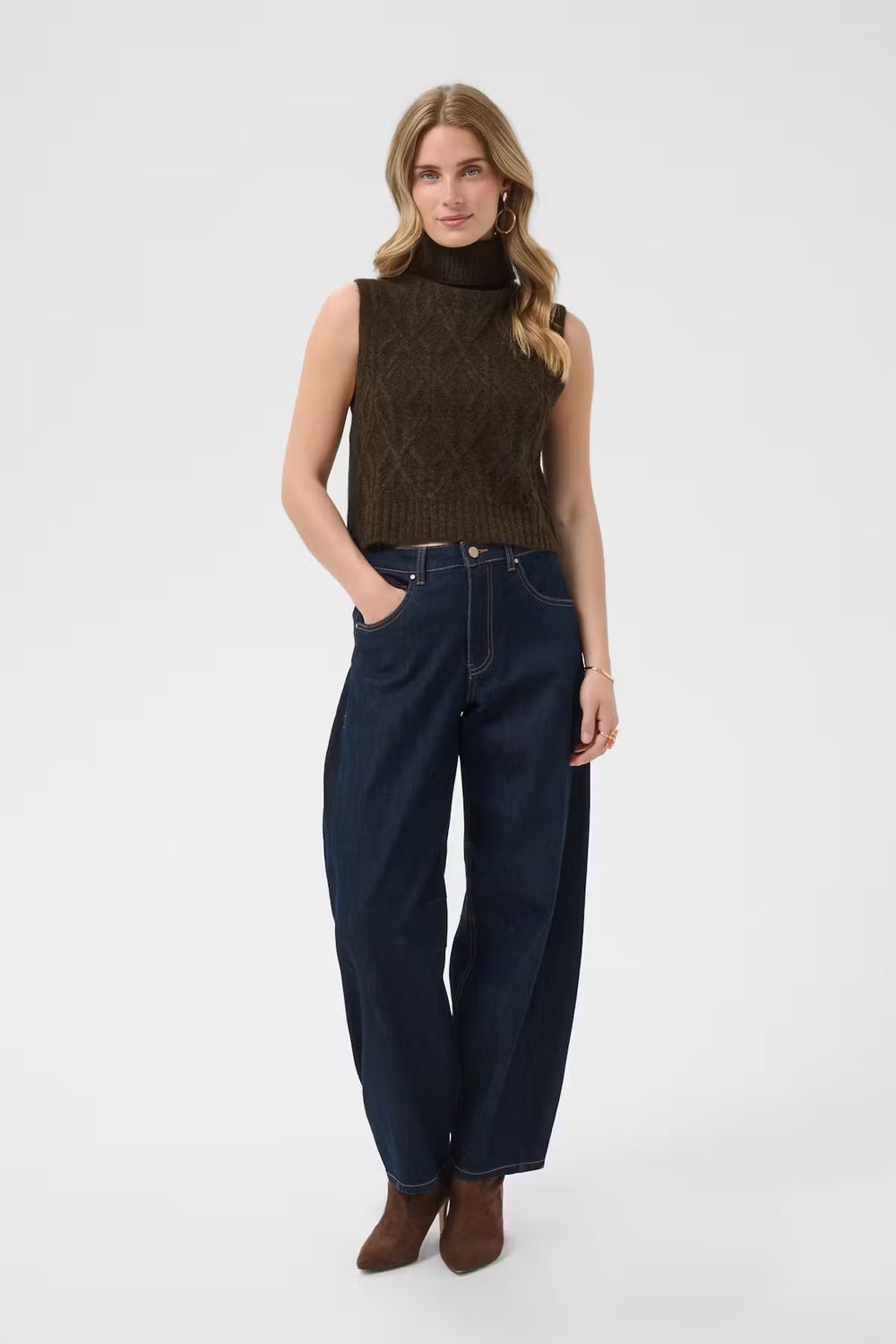Elsie knitted tank top chocolate brown