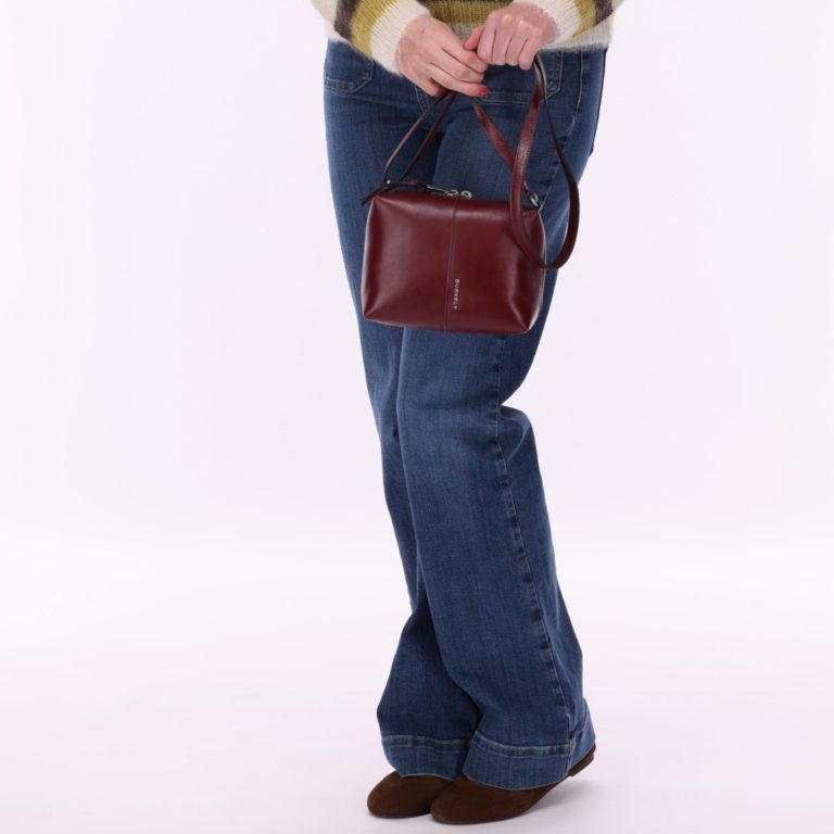 Myra camera bag cherry red
