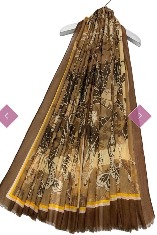 Deer meadow print scarf brown and camel