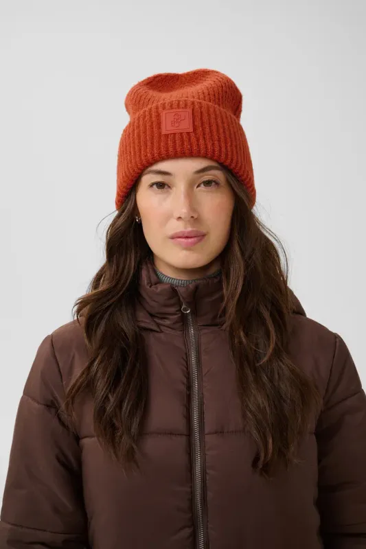 Merva knitted hat burnt orange