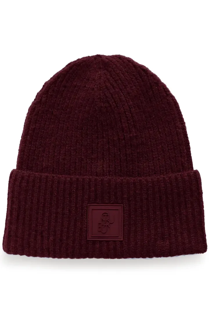 Merva knitted hat burgundy red