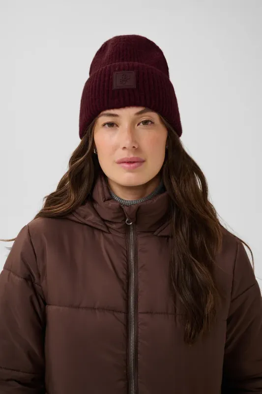 Merva knitted hat burgundy red