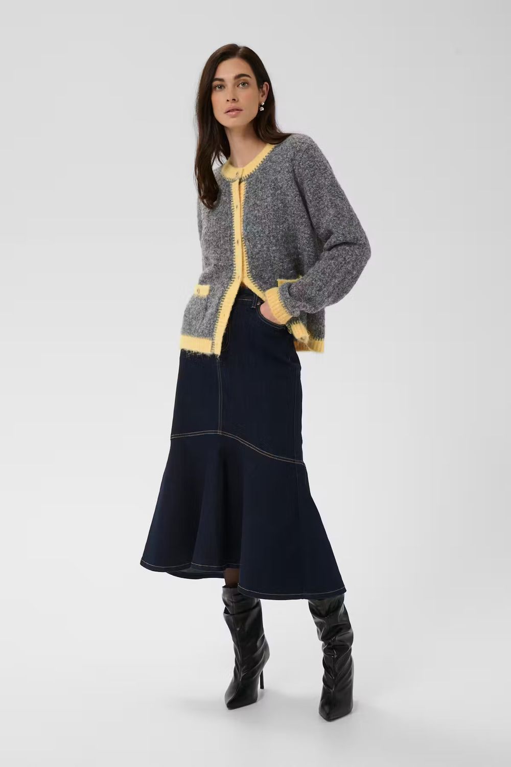 Gilan knitted cardigan grey yellow