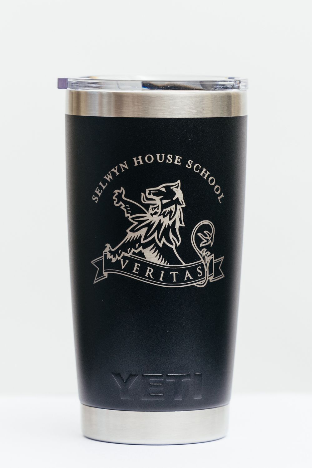 Selwyn House 20 oz/ 591 ml Yeti Tumbler